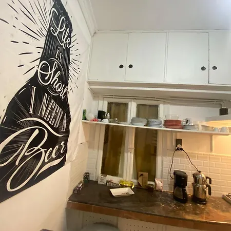 Authentic Detached House In Center * Κουσάντασι